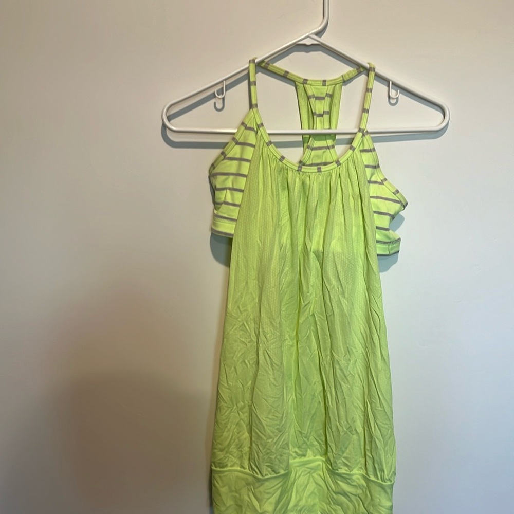 Lulu lemon top with bra attached